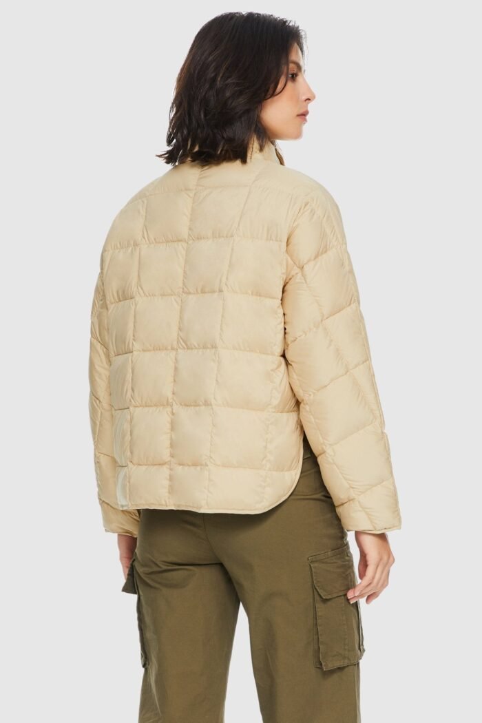 Lightweight Insulated Puffer Jacket - Image 3